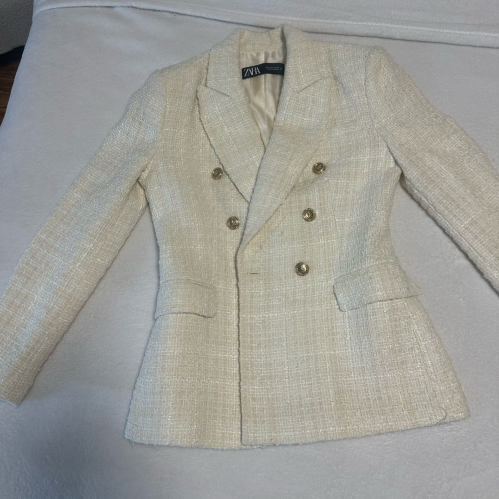Zara Women's Beige Textured Blazer